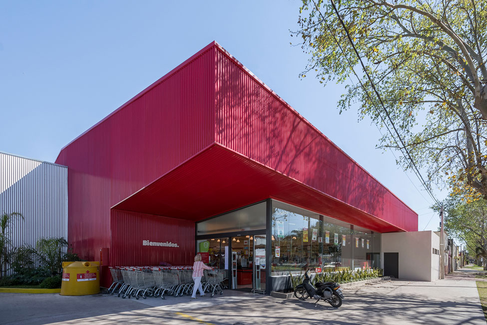 Fachada de Supermercado Pingüino